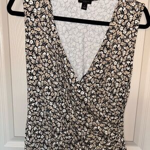 Ann Taylor Black and White Floral Blouse